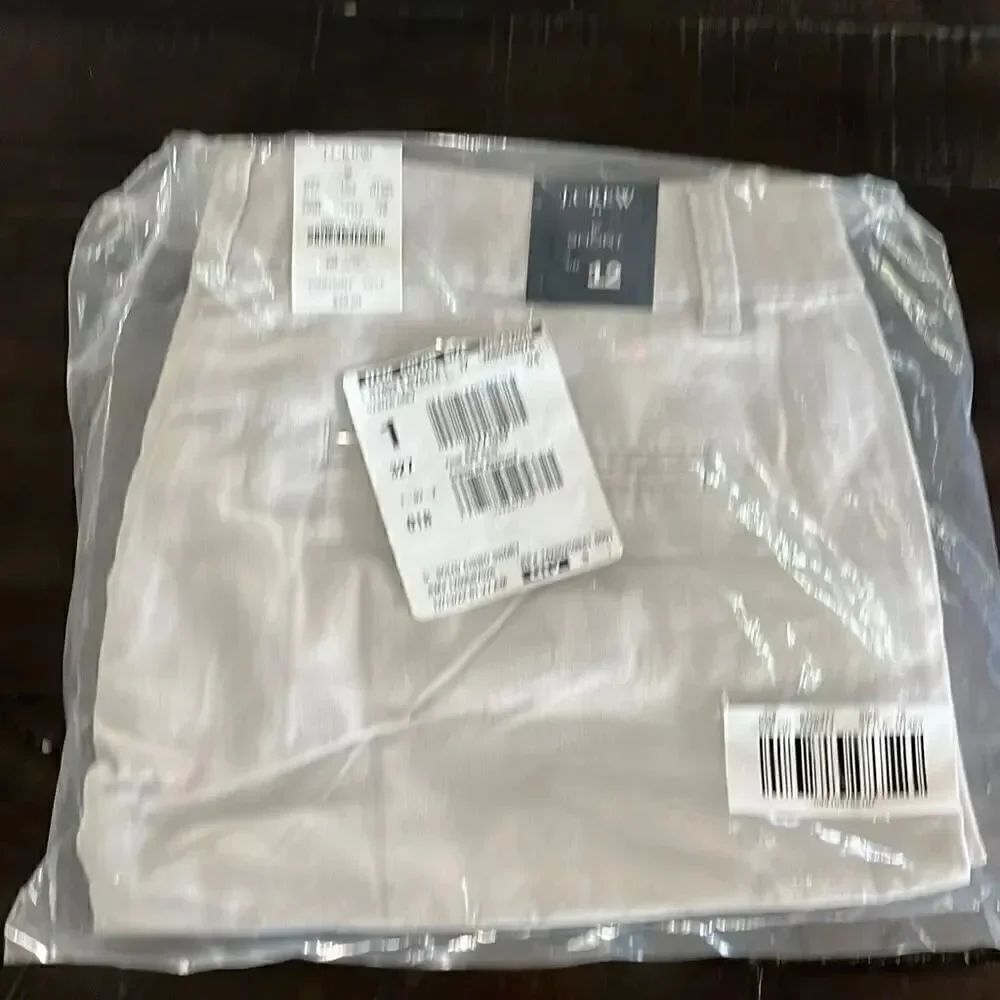 JCrew oyster gray 5 inch women’s shorts. New in package.